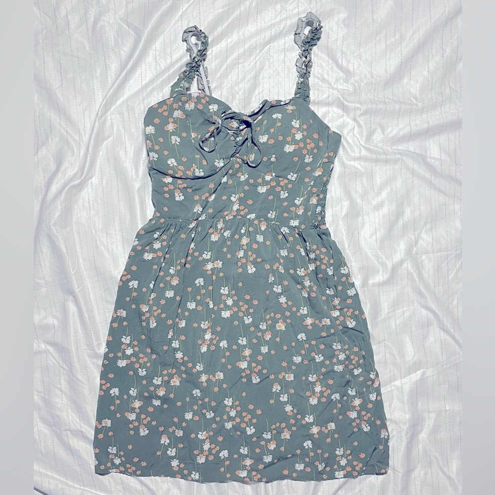 sage green floral pattern dress (S)